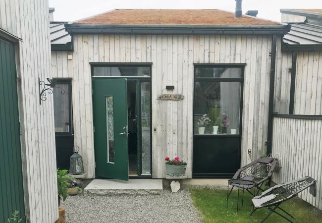  in Rimbo - Modern holiday accommodation in Ekebyholm, Rimbo | SE13035