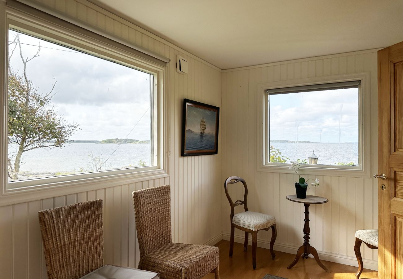House in Särö - Unique fisherman's cottage located by the sea in Särö | SE02101