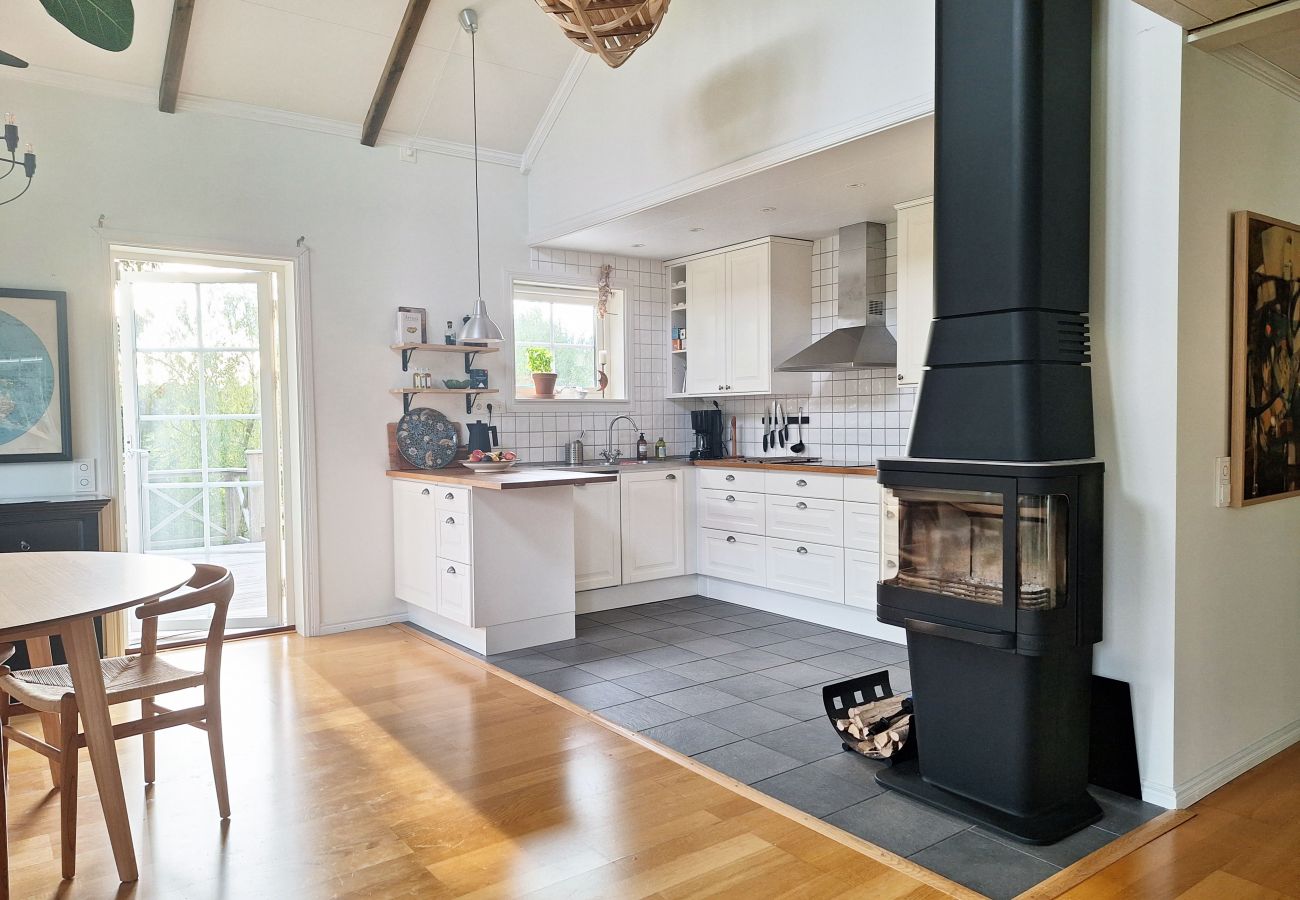 House in Härryda - Fresh villa in Härryda near Landvetter airport and golf course | SE08069