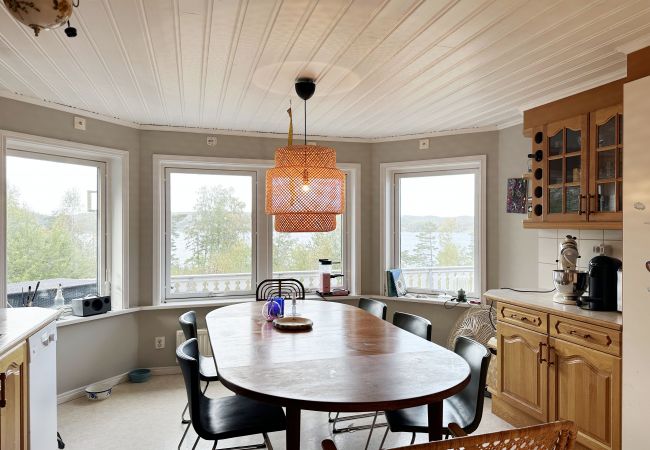 House in Henån - Staynordic | Very nice villa in northwestern Orust | SE09043