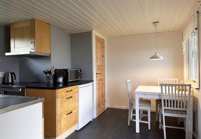 House in Löttorp - Cozy cottage overlooking the sea located at Sandvik | SE04042