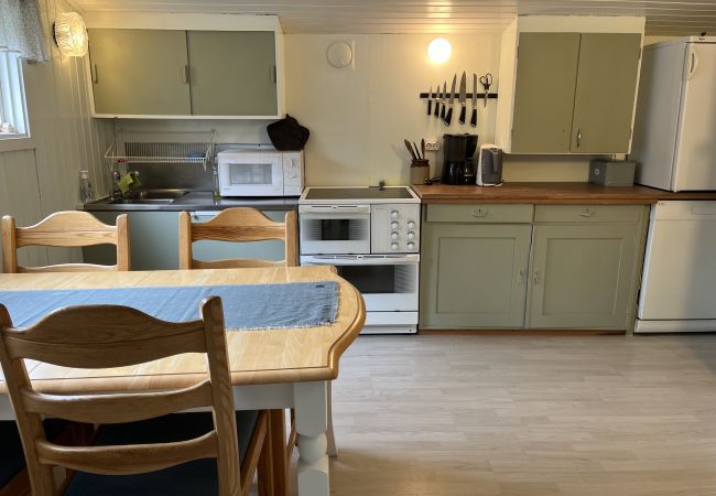 House in Färjestaden - Nice cottage within walking distance to Färjestaden | SE04040 House in Färjestaden - Nice cottage within walking distance to Färjestaden | SE04040