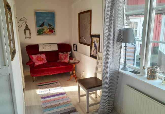 Apartment in Mellbystrand - Peaceful holiday apartment in Mellbystrand with only 300 m to salty sea baths | SE02093