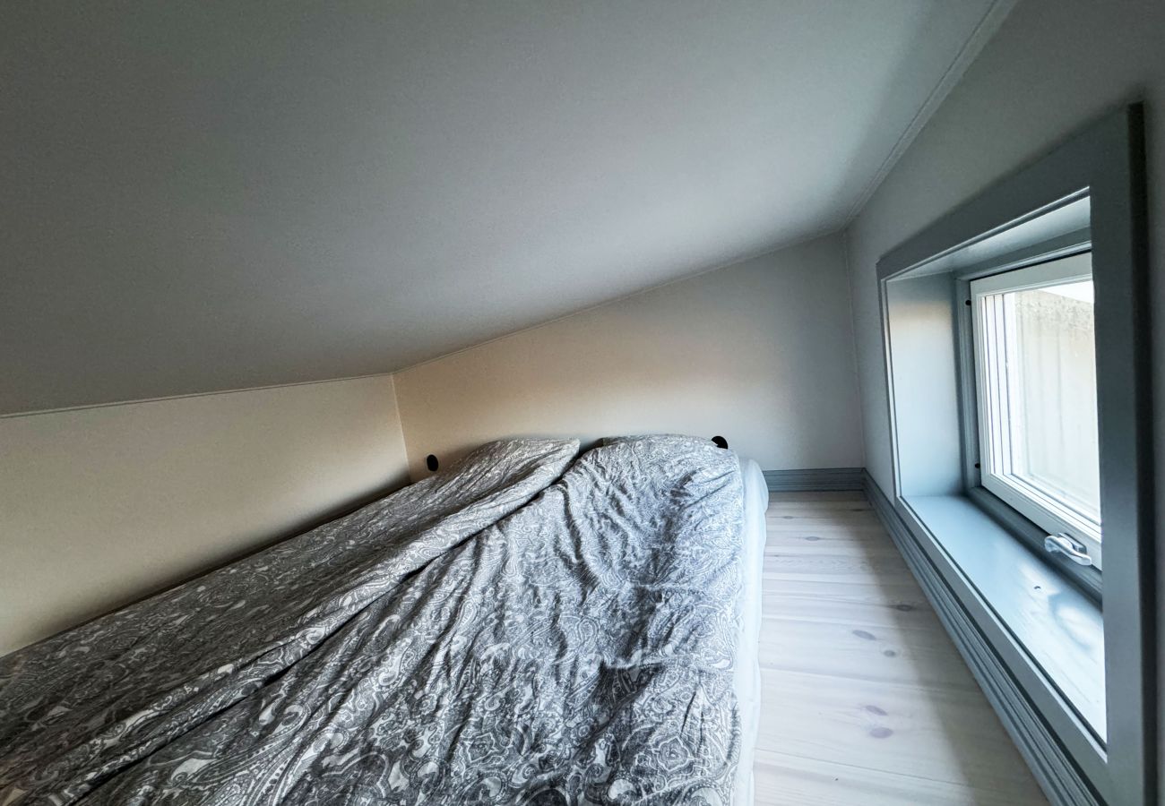 House in Hunnebostrand - A charming little cottage in beautiful Hunnebostrand | SE09048