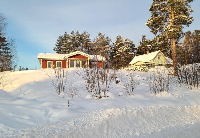  in Forsa - Charming cottage in Forsa / Hudiksvall with lake view | SE20009