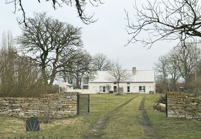  in Gotlands Tofta - Architect designed dream house on western Gotland | SE12025