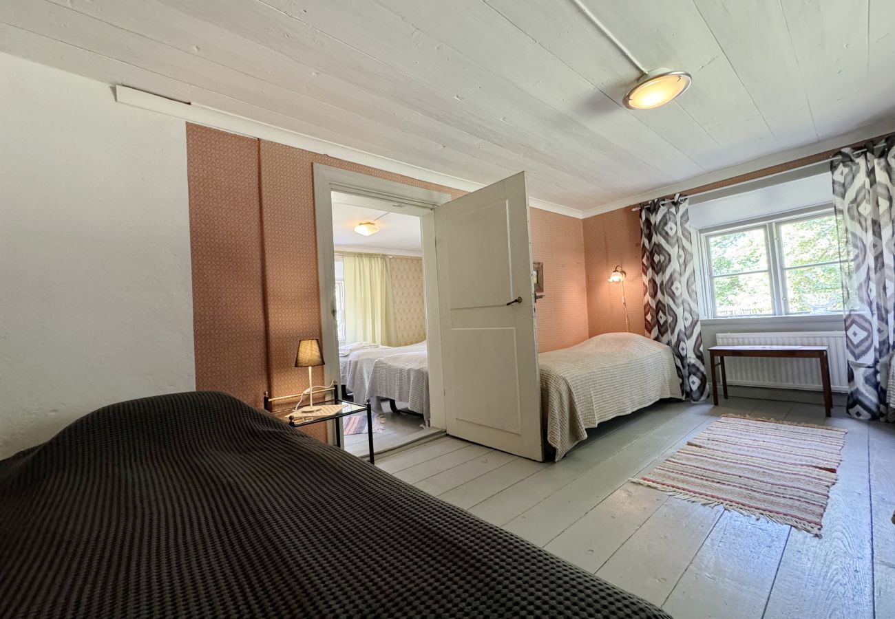 House in Romakloster - Genuine Gotland house with large garden in Roma | SE12026