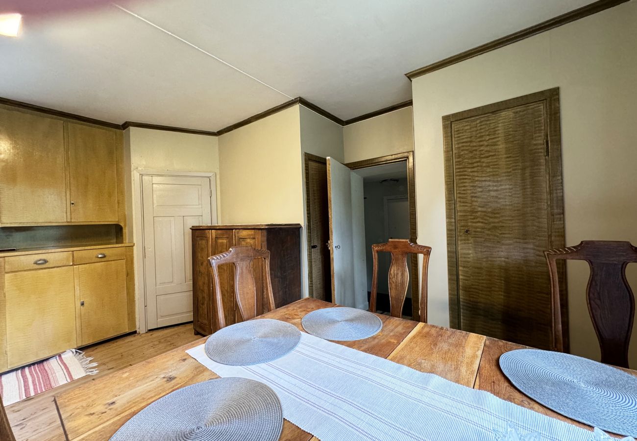 House in Romakloster - Genuine Gotland house with large garden in Roma | SE12026
