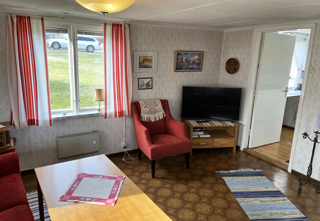 House in Järnforsen - Red cottage located close to forest and land outside Virserum | SE05066