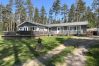House in Vena - Large villa with SPA and lake view outside Hultsfred | SE05067