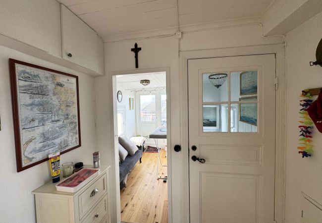 Apartment in Hönö - Lovely apartment with sea view on Hönö | SE09059