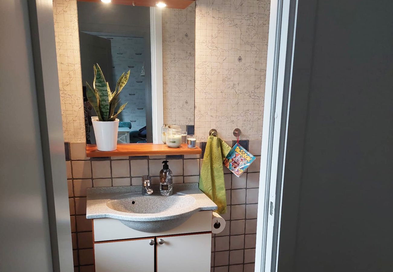 House in Vejbystrand - Charming villa near the beach in Vejbystrand SE01066