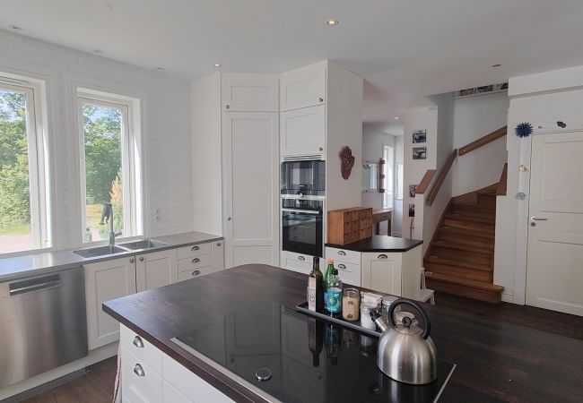 House in Vallda - Beautiful holiday home with completely secluded location in scenic Vallda | SE02095 House in Vallda - Beautiful holiday home with completely secluded location in scenic Vallda | SE02095