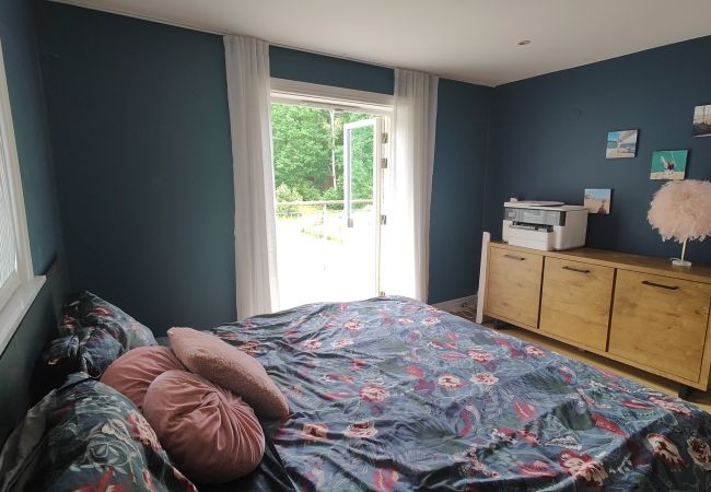 House in Vallda - Beautiful holiday home with completely secluded location in scenic Vallda | SE02095 House in Vallda - Beautiful holiday home with completely secluded location in scenic Vallda | SE02095