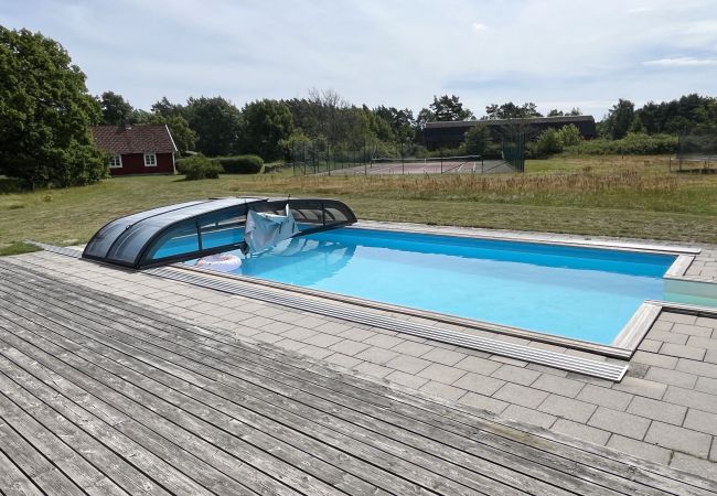 House in Byxelkrok - Fantastic house with pool and tennis court near Byxelkrok | SE04053 House in Byxelkrok - Fantastic house with pool and tennis court near Byxelkrok | SE04053