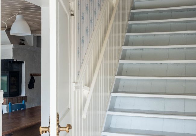 House in Marieholmsbruk - Family Friendly Cottage by the Lake in Småland – Perfect for Large Groups   SE06078 House in Marieholmsbruk - Family Friendly Cottage by the Lake in Småland – Perfect for Large Groups   SE06078