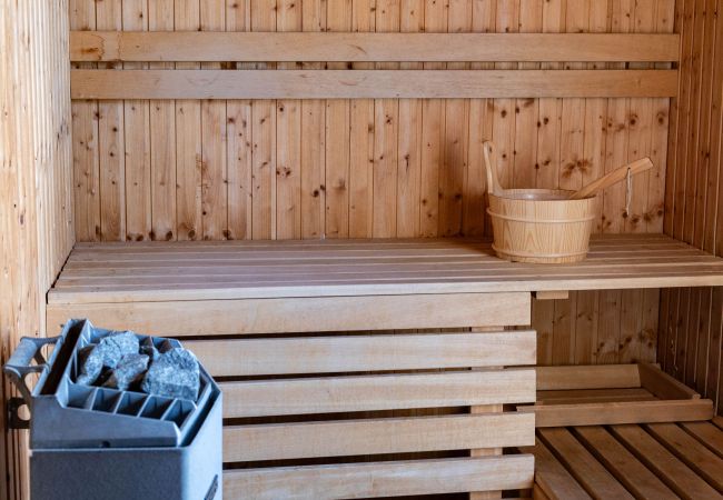 House in Marieholmsbruk - Family Friendly Cottage by the Lake in Småland – Perfect for Large Groups   SE06078 House in Marieholmsbruk - Family Friendly Cottage by the Lake in Småland – Perfect for Large Groups   SE06078