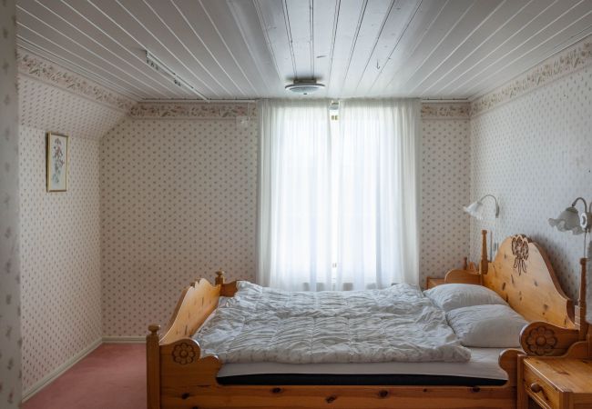 House in Marieholmsbruk - Family Friendly Cottage by the Lake in Småland – Perfect for Large Groups   SE06078 House in Marieholmsbruk - Family Friendly Cottage by the Lake in Småland – Perfect for Large Groups   SE06078