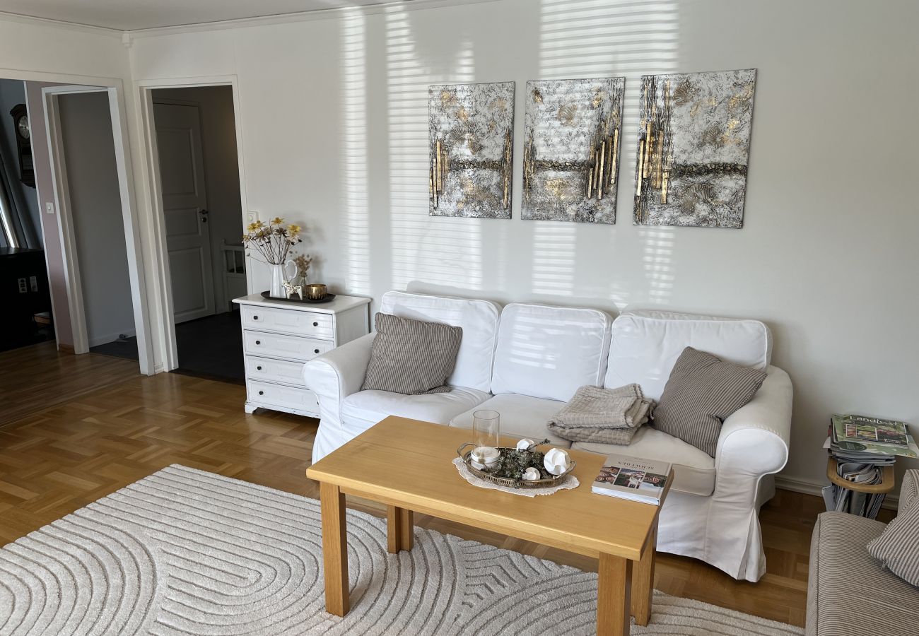 House in Storebro - Large, nice villa with swimming pool located in Storebro | SE05079