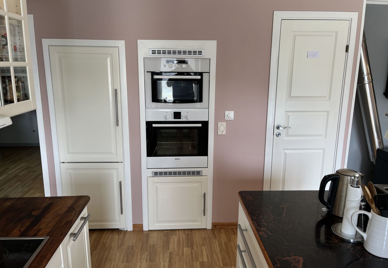 House in Storebro - Large, nice villa with swimming pool located in Storebro | SE05079