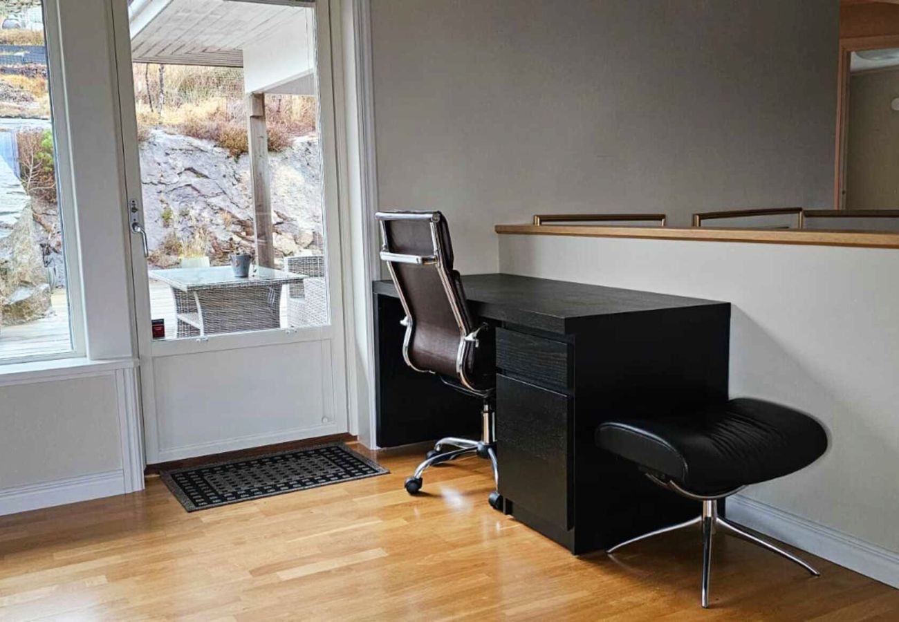 House in Svanesund - Modern villa with sea view in Svanesund | SE09101