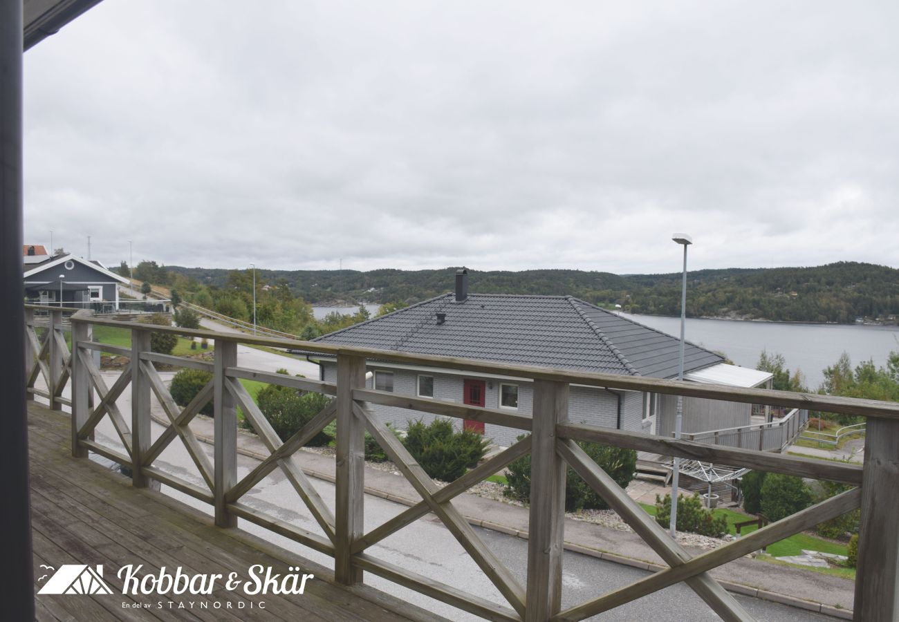 House in Svanesund - Modern villa with sea view in Svanesund | SE09101