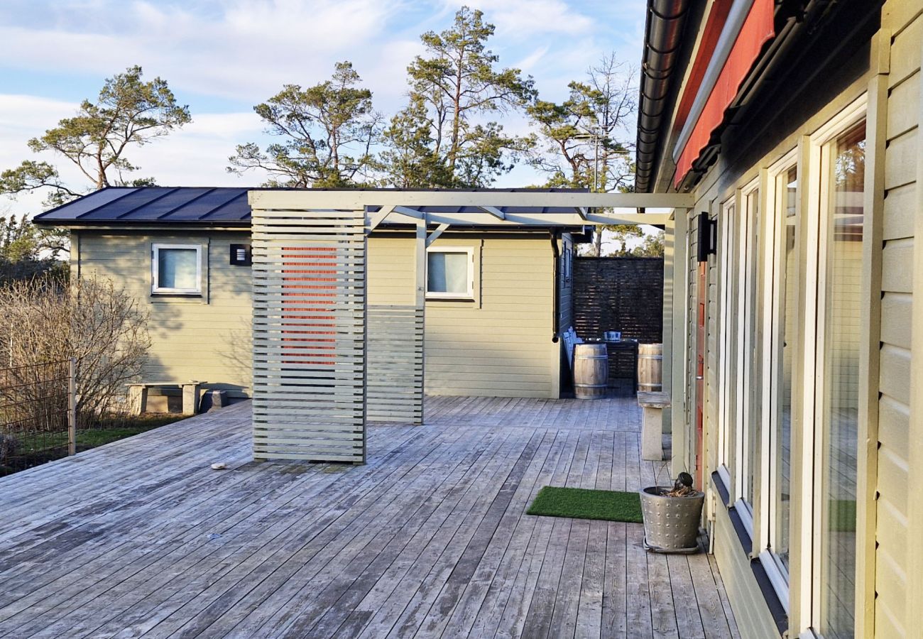 House in Lärbro - Well-equipped Holiday Home in a Peaceful Setting on Northern Gotland | SE12055