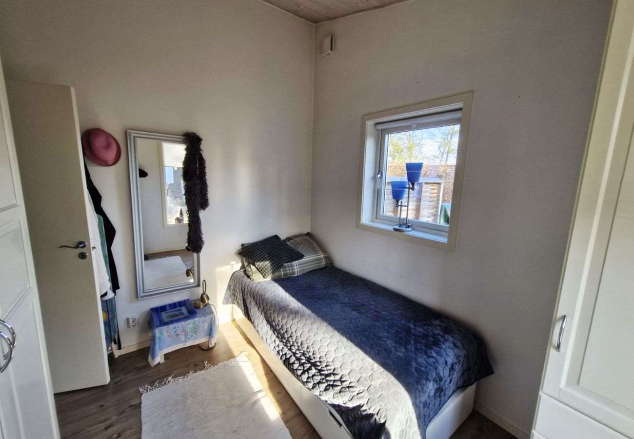 House in Lärbro - Well-equipped Holiday Home in a Peaceful Setting on Northern Gotland | SE12055
