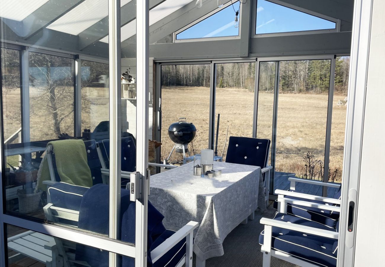 House in Julita - Cozy accommodation close to the lake in Julita | SE14029