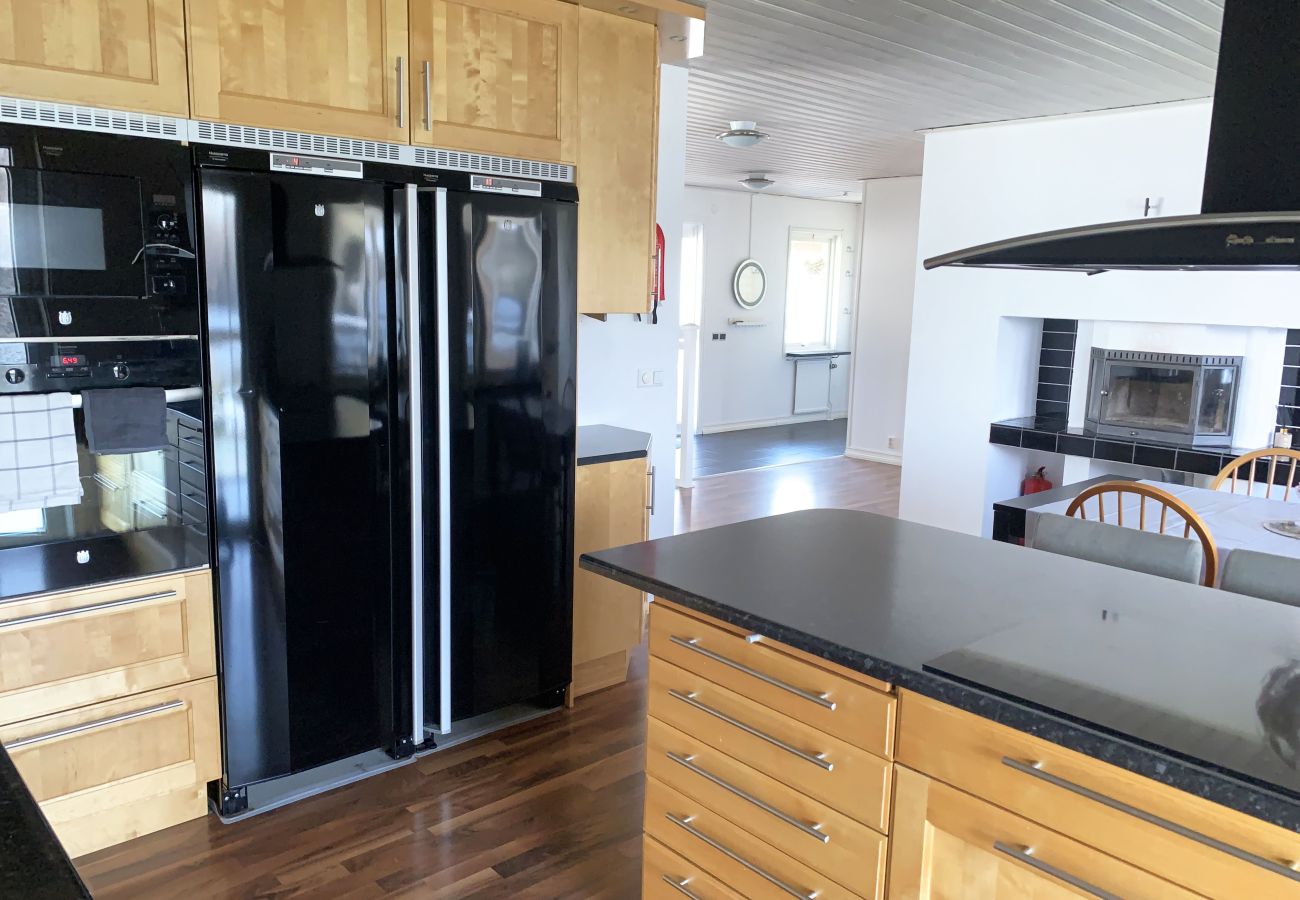 House in Ronneby - Holiday home in Ronneby with swimming area and jetty | SE03019