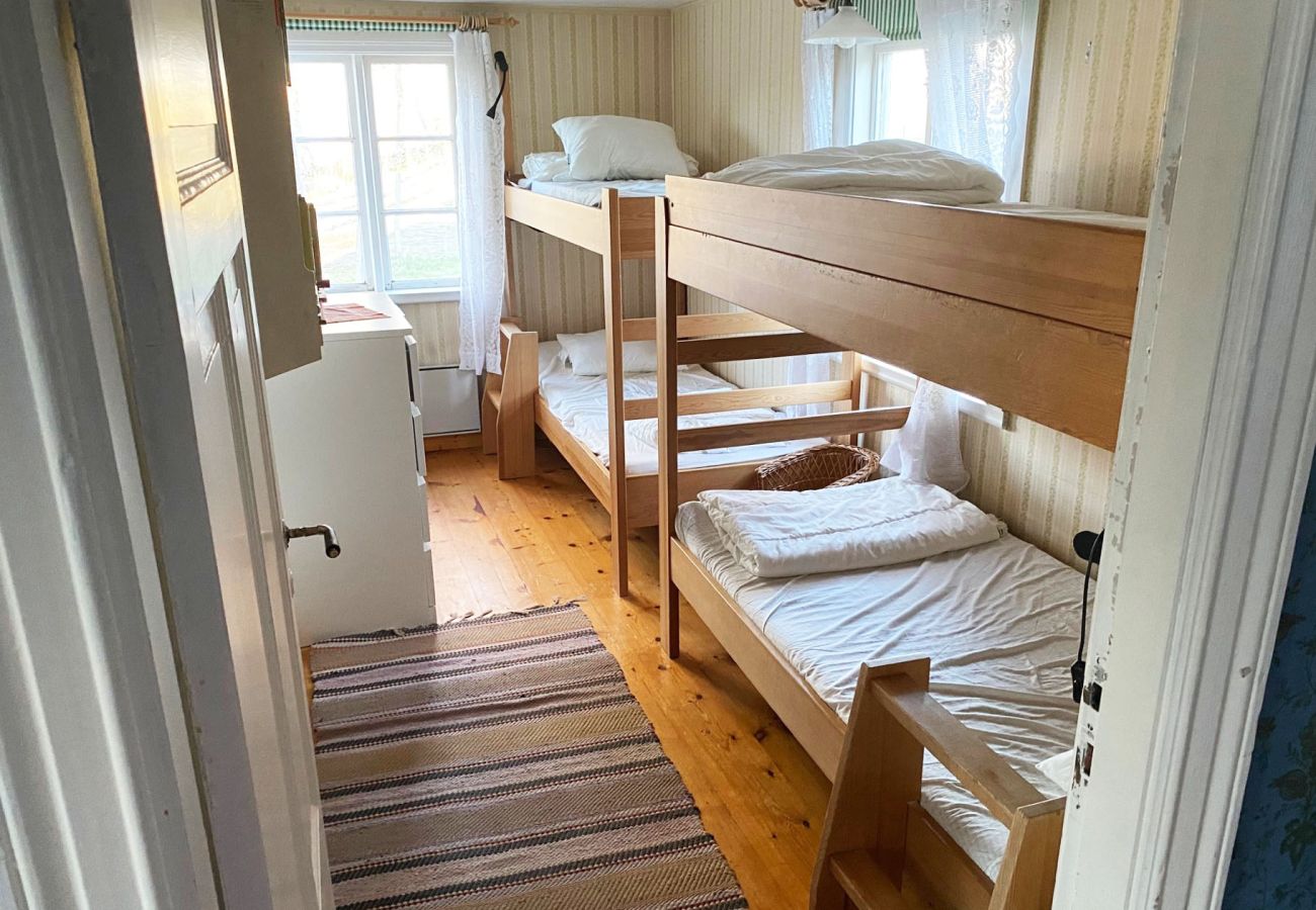 House in Markaryd - Charming Old Cottage in Scenic Southern Småland, Just Outside Markaryd | SE07057