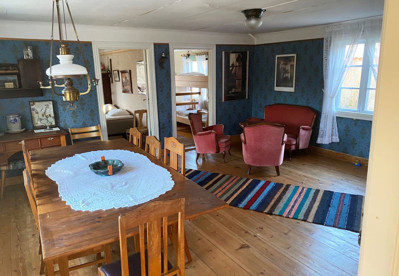 House in Markaryd - Charming Old Cottage in Scenic Southern Småland, Just Outside Markaryd | SE07057