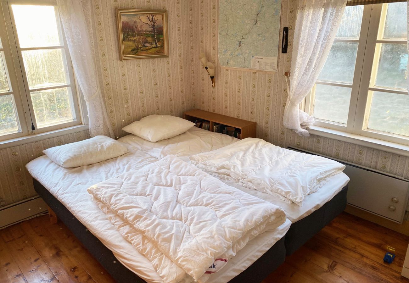 House in Markaryd - Charming Old Cottage in Scenic Southern Småland, Just Outside Markaryd | SE07057