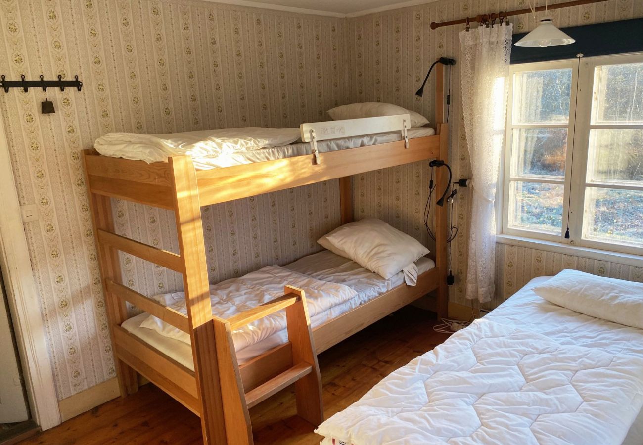 House in Markaryd - Charming Old Cottage in Scenic Southern Småland, Just Outside Markaryd | SE07057