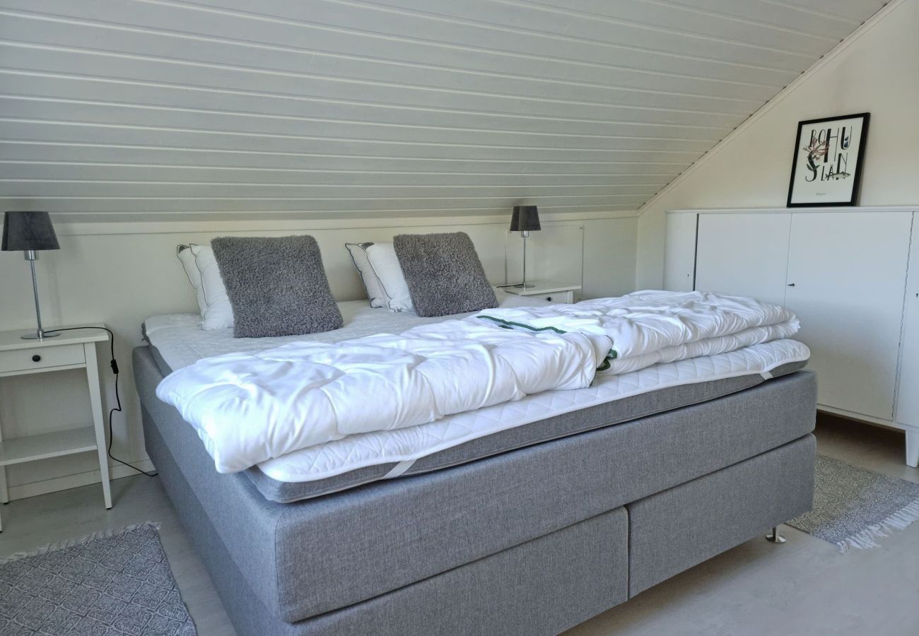 House in Henån - Fresh apartment on western Orust near Nösund | SE09122