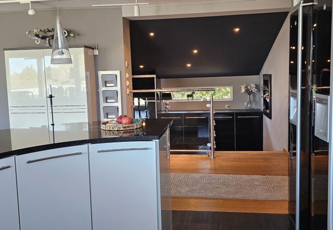 House in Stenungsund - Spacious and exclusive house in Stenungsund with pool, sauna and close to the sea | SE09109 House in Stenungsund - Spacious and exclusive house in Stenungsund with pool, sauna and close to the sea | SE09109
