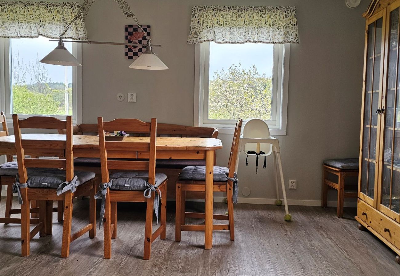 House in Varekil - Dogfriendly House in Hjälmvik with Sea Glimpse | SE09114