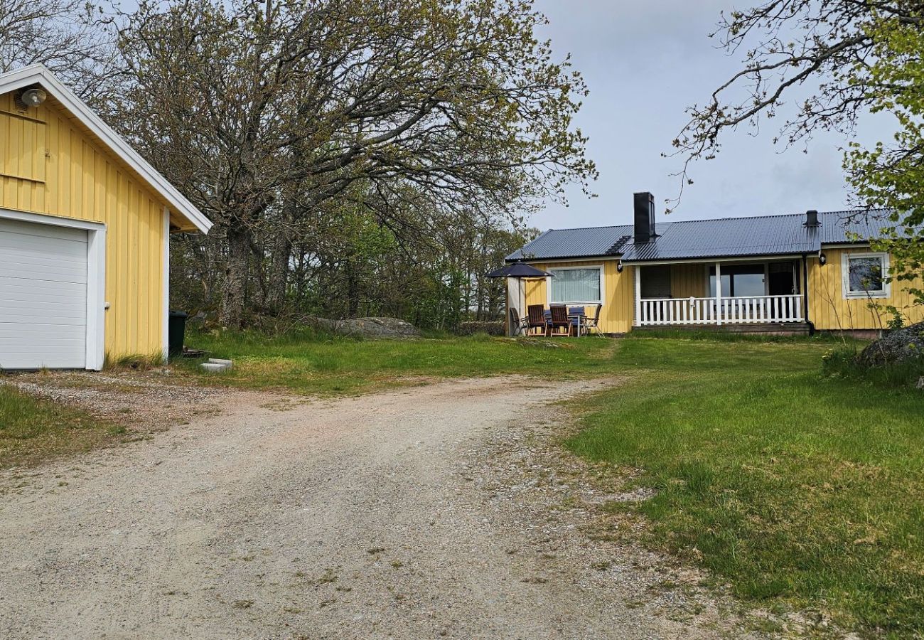 House in Varekil - Dogfriendly House in Hjälmvik with Sea Glimpse | SE09114