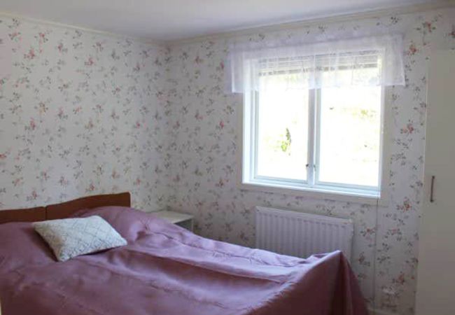 House in Henån - Peaceful forest, two cottages 600 m from sea | SE09136 House in Henån - Peaceful forest, two cottages 600 m from sea | SE09136