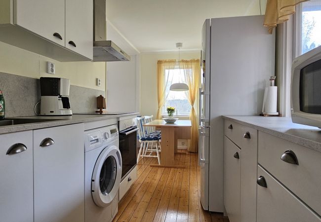 House in Varekil - Cottage in beautiful rocky surroundings on Mjörn, only 300m from the sea | SE09115 House in Varekil - Cottage in beautiful rocky surroundings on Mjörn, only 300m from the sea | SE09115