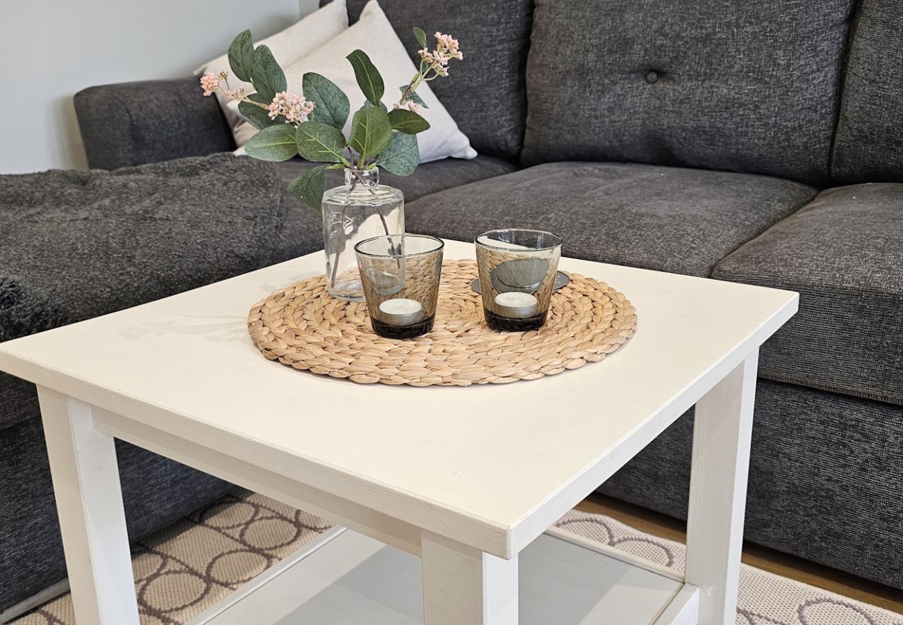 Apartment in Skärhamn - Newly renovated apartment in Skärhamn within walking distance to the beach | SE09138