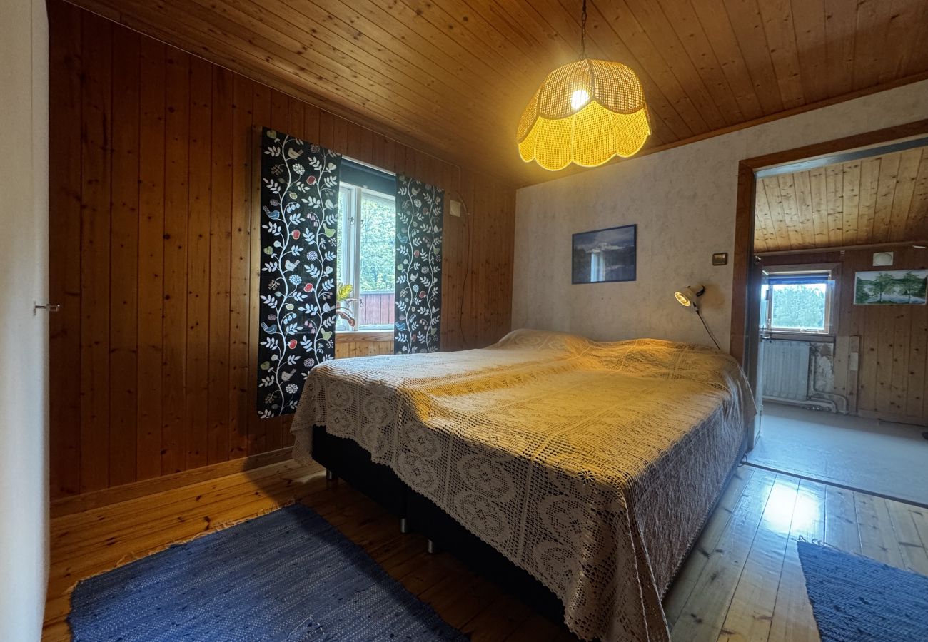 House in Skillingsfors - Very beautifully situated cottage in Skillingsfors |SE18031