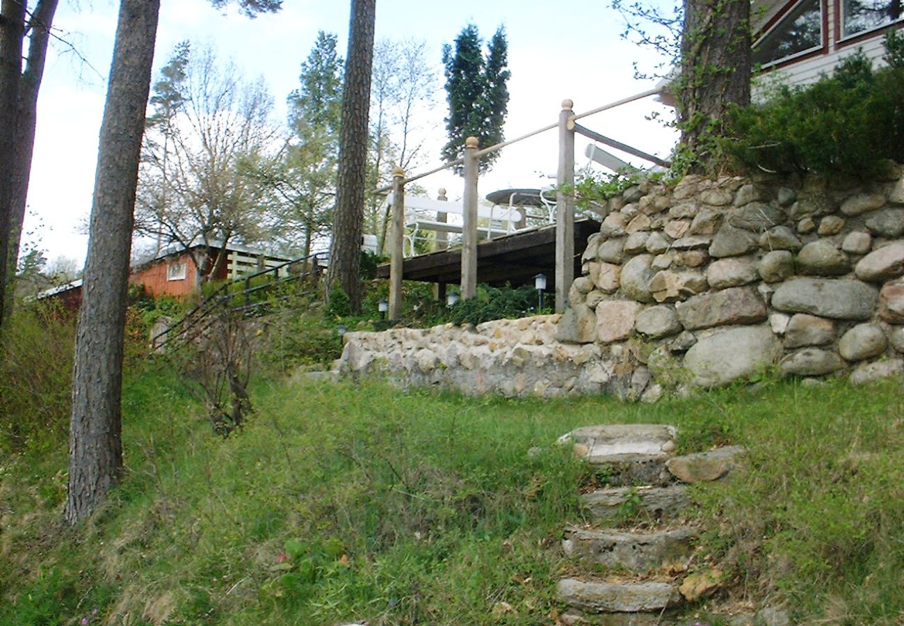 House in Västra Torup - Dream home by the water – with your own boat, wood-burning stove and generous terraces|SE01080
