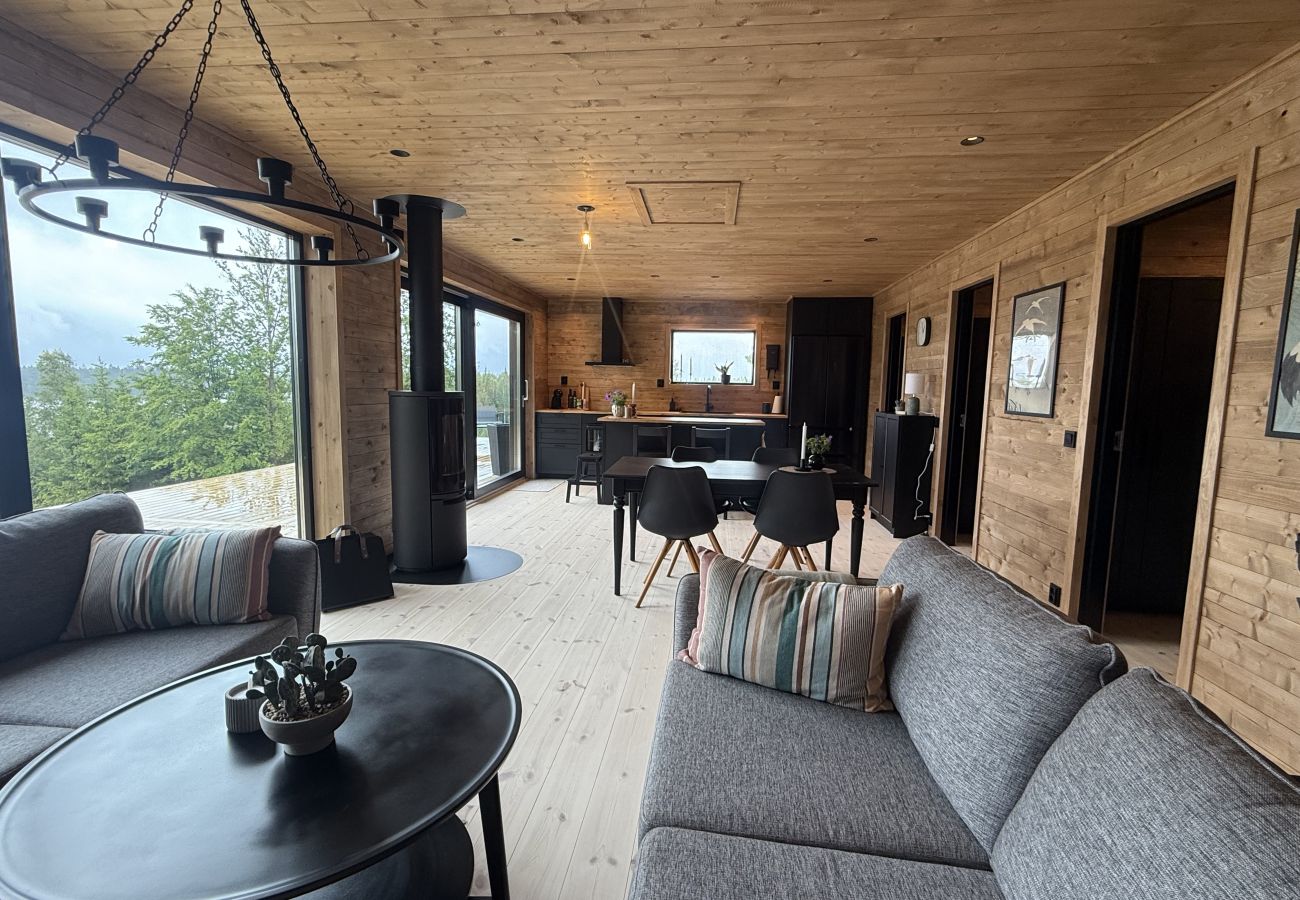 House in Lönashult - Holiday home with sauna and lake view in scenic Lönashult | SE06090