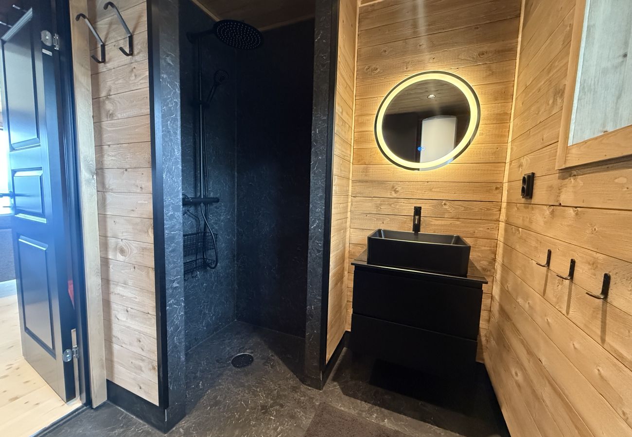 House in Lönashult - Holiday home with sauna and lake view in scenic Lönashult | SE06090