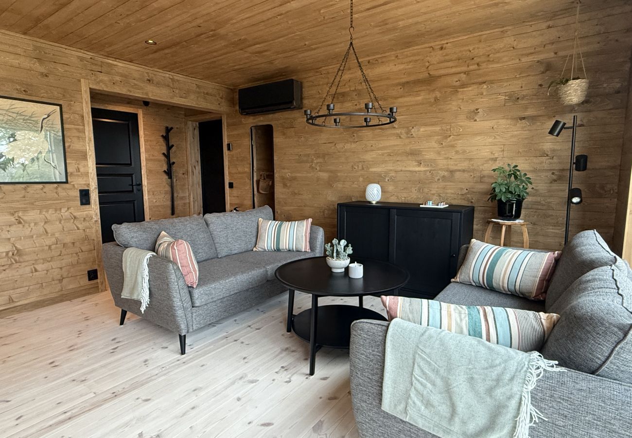 House in Lönashult - Holiday home with sauna and lake view in scenic Lönashult | SE06090