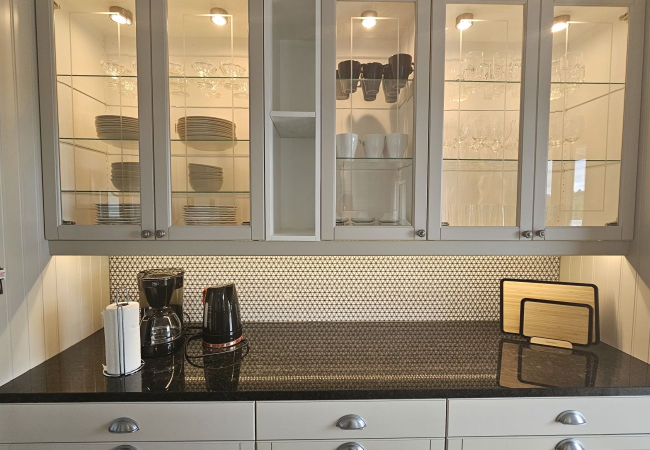 House in Svanesund - Large house with sauna, playground and close to the beach in Svanesund | SE09140