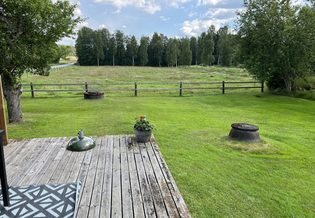 Villa in Vimmerby - Charming red cottage by the golf course – near Vimmerby and Astrid Lindgren's World | SE05090