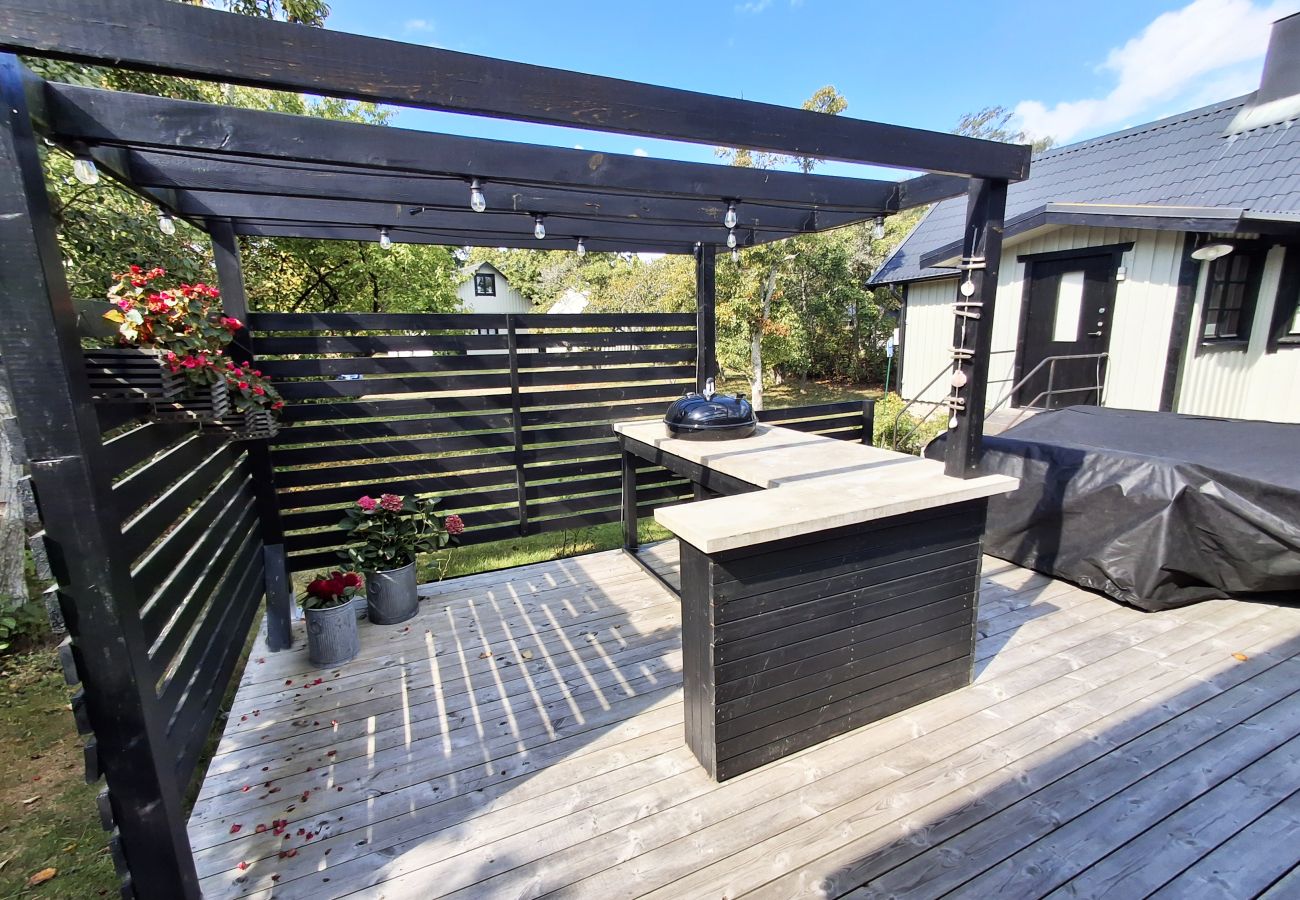 House in Sölvesborg - Beachfront holiday home with sea view in Sölvesborg | SE03021