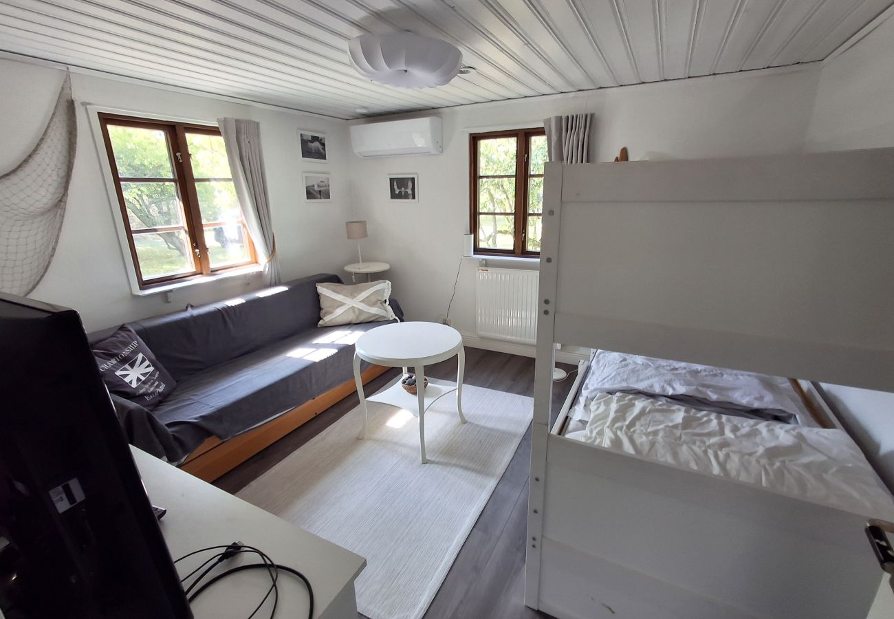 House in Sölvesborg - Beachfront holiday home with sea view in Sölvesborg | SE03021